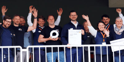 JAT-Team feiert den Silver Vector Award 2026 auf der Veranstaltung